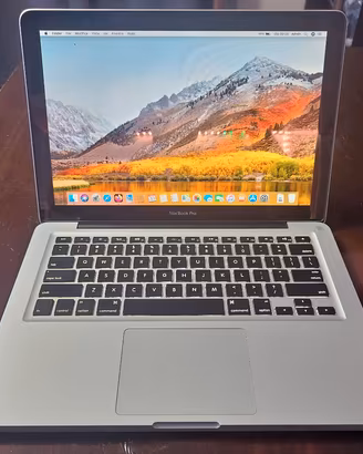 MacBook pro i7