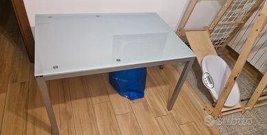 Tavolo da pranzo 