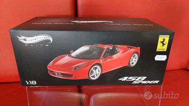 Ferrari 458 Spider - Hot Wheels Elite - Scala 1/18
