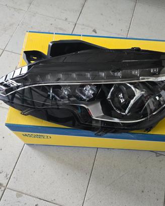faro peugeot 308