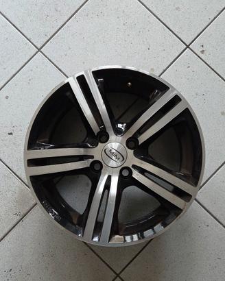 Set 4 cerchi in lega 15" - MIM Milano Evo (4 fori)