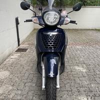 Aprilia Scarabeo 125 - 2009