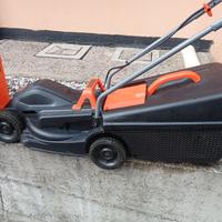 Rasaerba elettrico Black&Decker 1000watts Ø32cm.