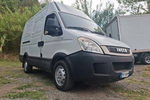 Iveco daily 2.3 multijet 180 mila km