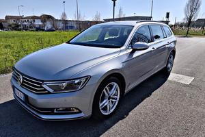 Volkswagen Passat 2.0 Tdi 150cv DSG 