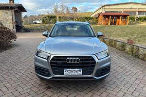 Audi Q5 40 TDI quattro S tronic Business