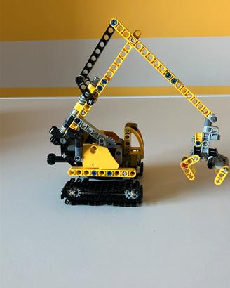 Lego Technic 8047 - Escavatore compatto