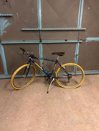 2 Mountain Bike Atala – cambio Shimano