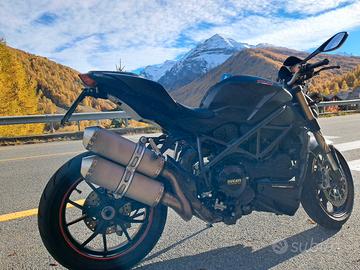 ducati  streetfighter 848