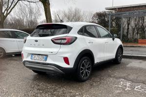 Ford Puma 1000 Hybrid Titanium