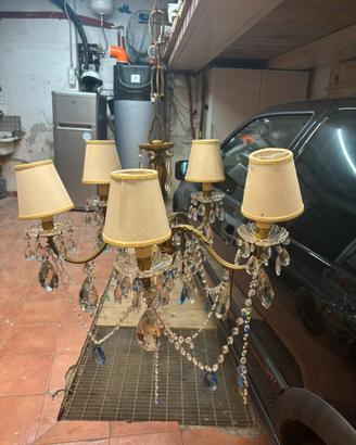 Lampadario in vetro a goccia
