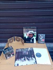 Lotto di articoli musicali di Luciani Pavarotti
