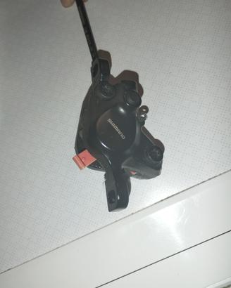 freno idraulico Shimano mt201