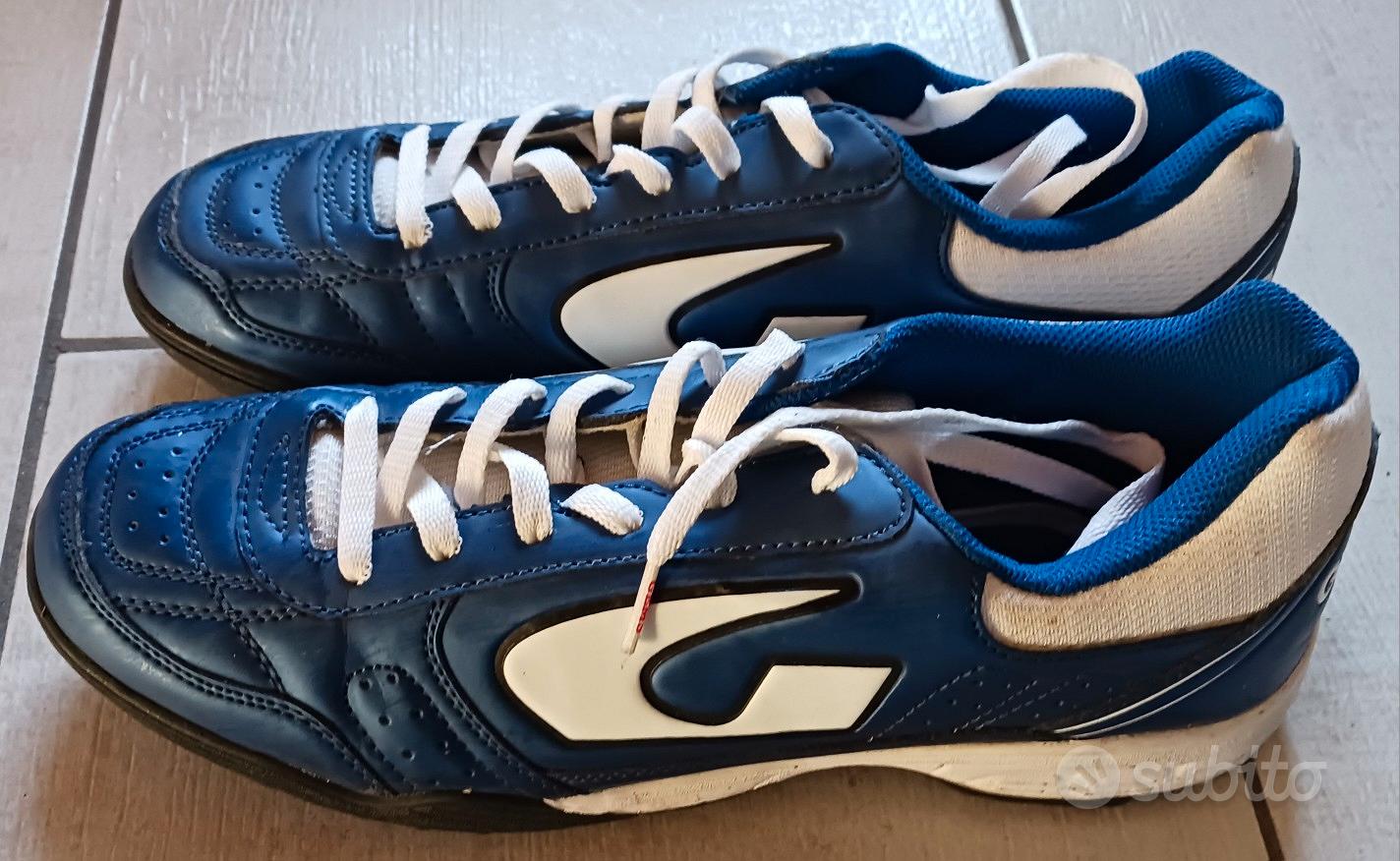 Scarpini Gems Calcio A 5 Taglia 44 Abbigliamento e Accessori In