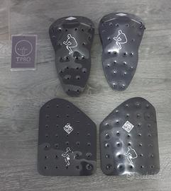 Kit protezione Tucano ginocchiere, cosciali NUOVE