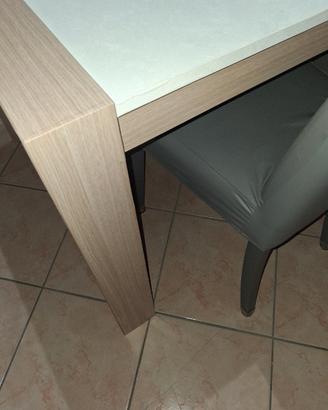 Tavolo cucina + 6 sedie
