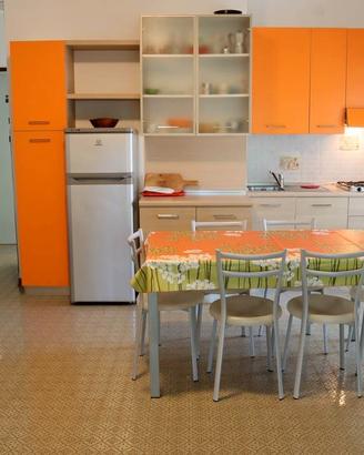 Riviera - Bilocale con piscina, 4 pers, dal 30.08