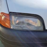 Proiettore destro FIAT PUNTO 1 del 1998