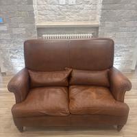 Divano in pelle martellata
