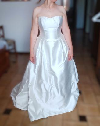 Abito da sposa Adriana Alier in Mikado