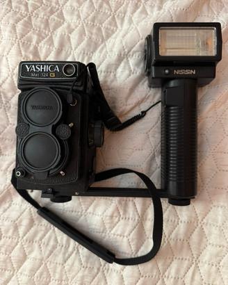 Yashica mat-124 g