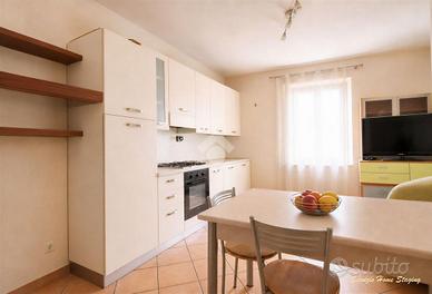3 LOCALI A MONTICELLO BRIANZA