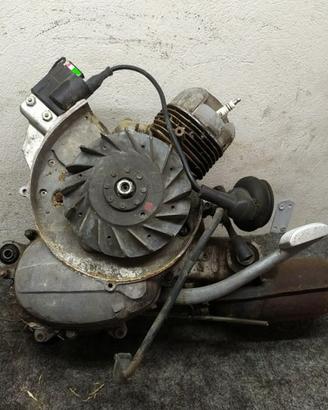 Blocco motore vespa pk
