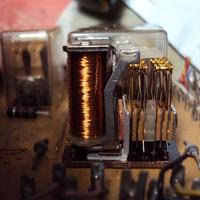 Relè 24Vcc 4 scambi  oro