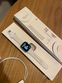 Apple Watch Serie 8 - 41 mm