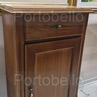 Codice: 267351 MOBILETTO IN LEGNO DI NOCE 1 ANTA