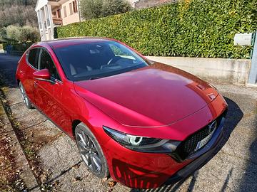 Mazda 3 - Skyactive G hybrid