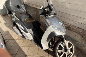 Peugeot geopolis 250