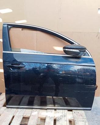 Porta Anteriore Dx Volkswagen Passat SW anno 2013