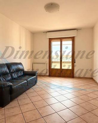 Appartamento di 90 m² con 4 locali e box auto dopp