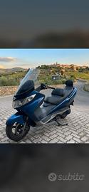 Scotter Suzuky Burgman 400