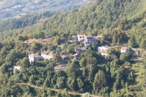 Terratetto con 2 appartamenti con ingresso indipe