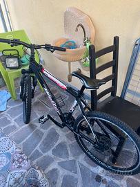 MTB taglia M ruote 26