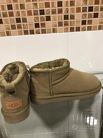 Stivali UGG