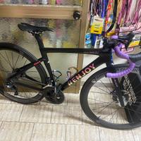 Bicicletta da corsa con freni a disco