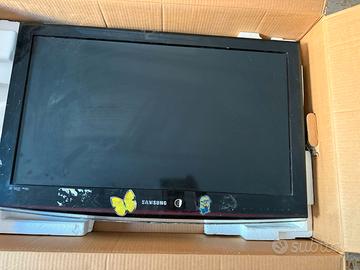TV Samsung Usato Modello LE32C450E1W 32