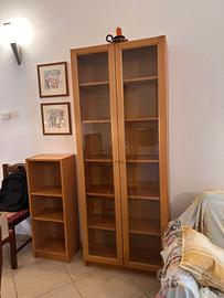 Libreria con ante in vetro - libreria bassa
