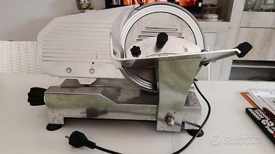 Affettatrice professionale CELME FY250 Pari al nuo