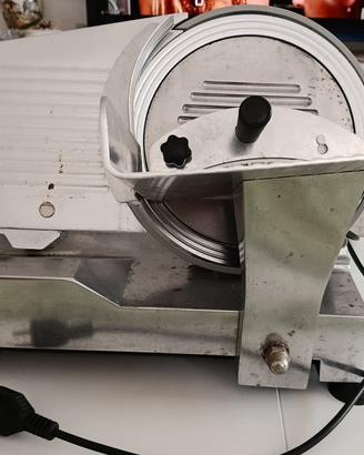 Affettatrice professionale CELME FY250 Pari al nuo