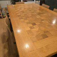 tavolo realizzato a mano