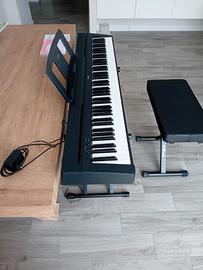 Pianoforte Yamaha P45 come nuovo+sgabello