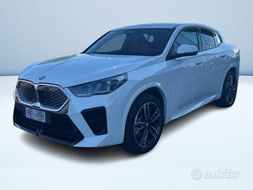 BMW iX2 eDrive20 M Sport