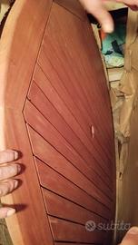 Tavolo in legno massello con Ombrellone