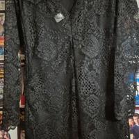 Vestito da donna elegante di pizzo 