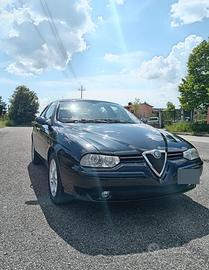 Alfa Romeo 156 2.4 JTD - Luxury
