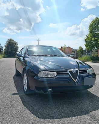 Alfa Romeo 156 2.4 JTD - Luxury